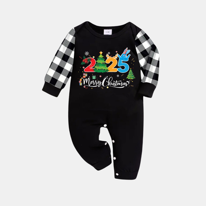 Black and White Plaid Christmas Pajamas Set With "2025 Merry Christmas" Text Print