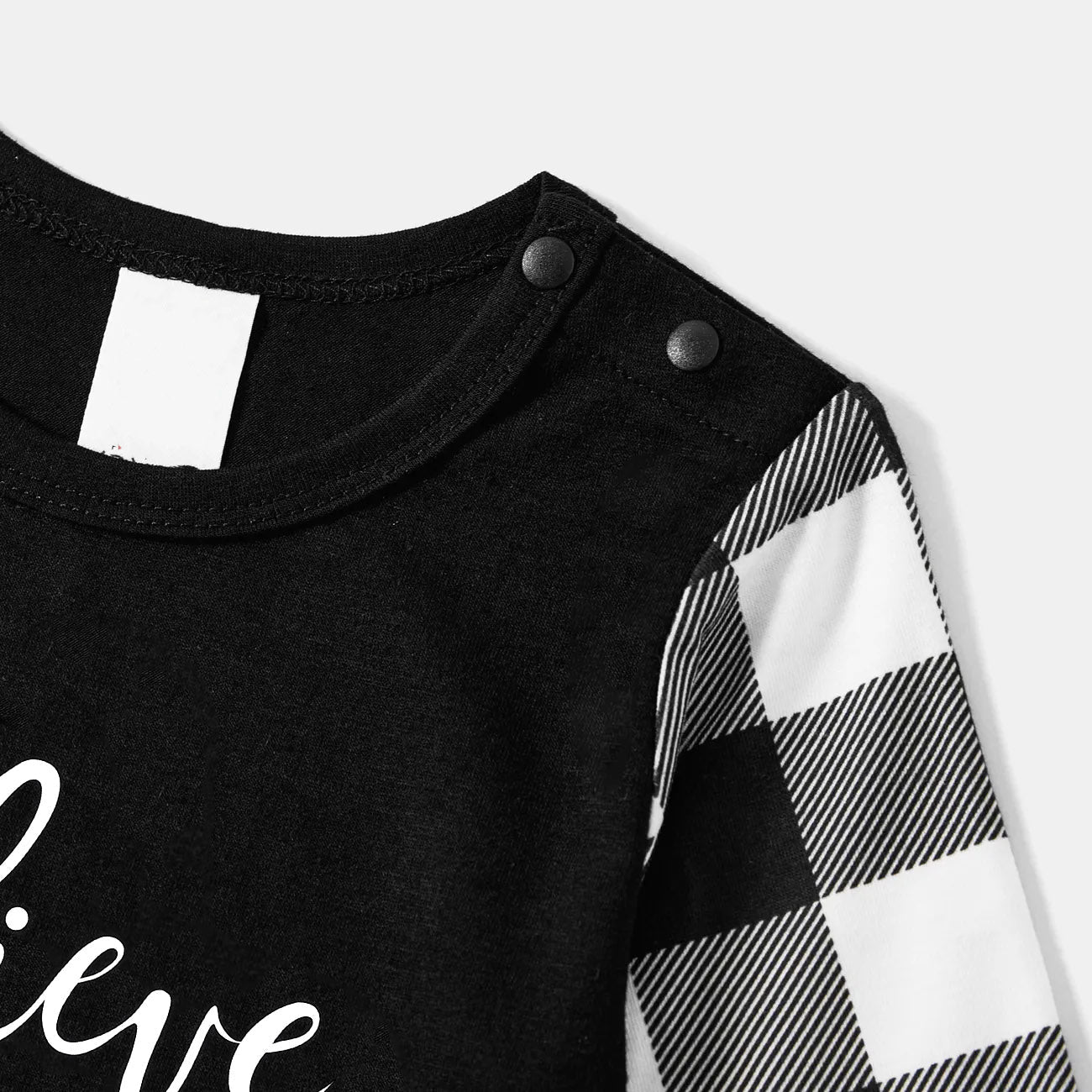 Christmas Hat and 'Believe“ Letter Print Patterned Black & White Plaid Pajamas Set